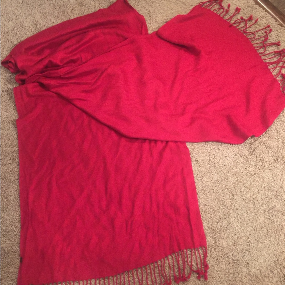 Deep red pashmina